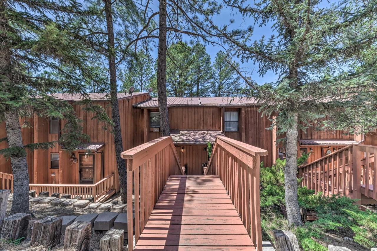 Forested Ruidoso Condo With Deck And Fireplace! 외부 사진